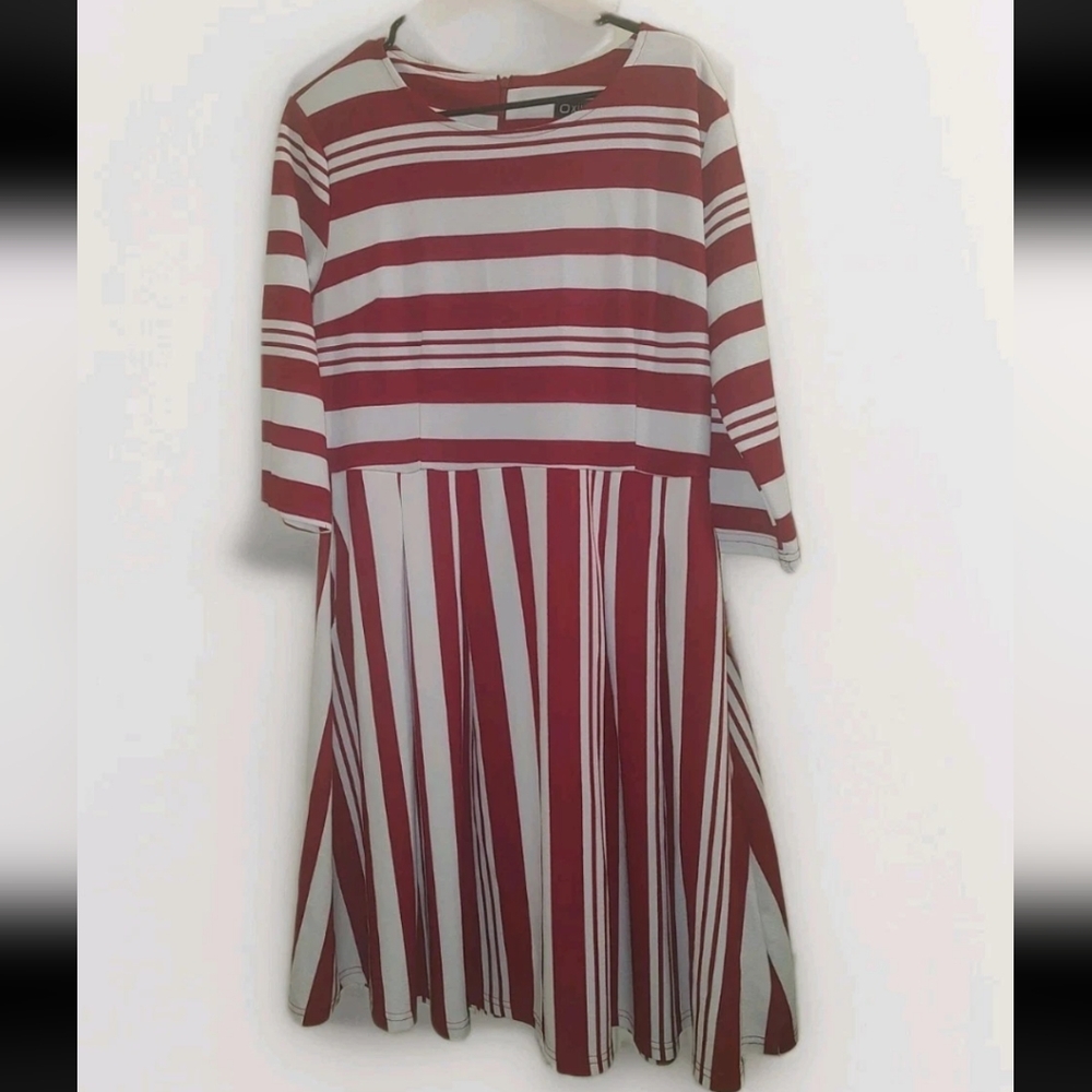Red and White A-Line Asymmetrical Dress with 3/4 Sleeves
